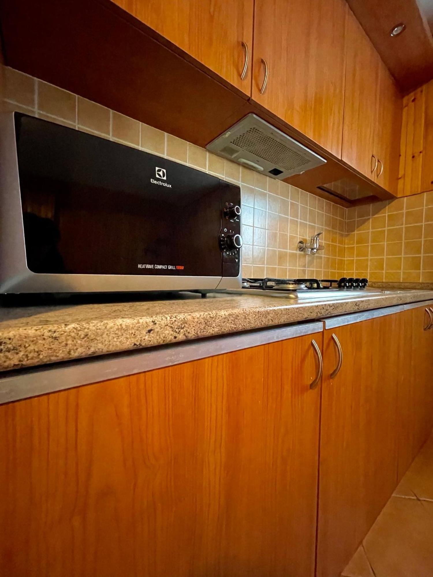 Perron Apartahotel 3*